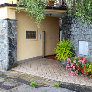 entrata     